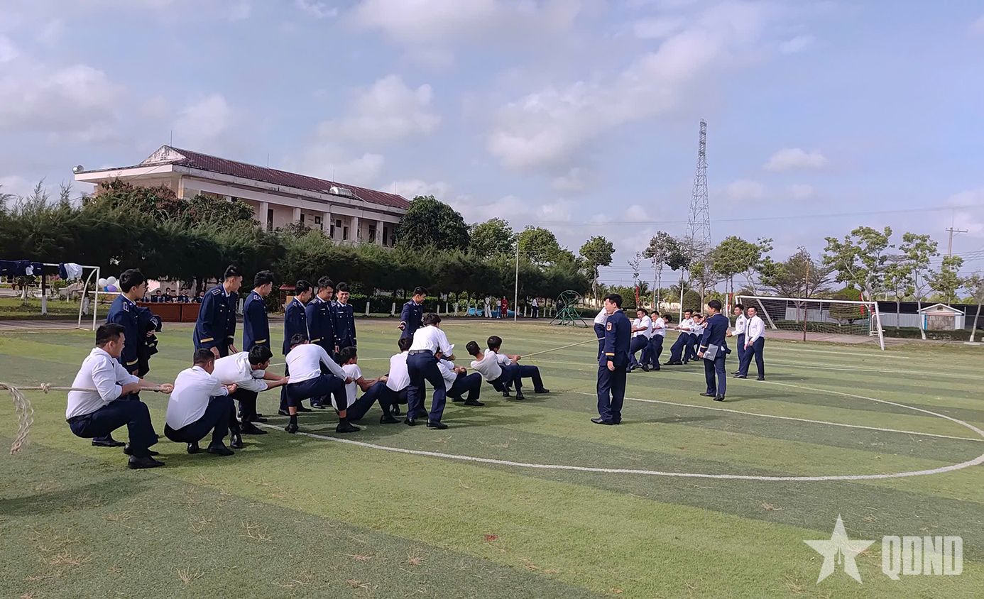 Bộ tư lệnh Vùng Cảnh sát biển 4: Đón xuân mới không quên nhiệm vụ